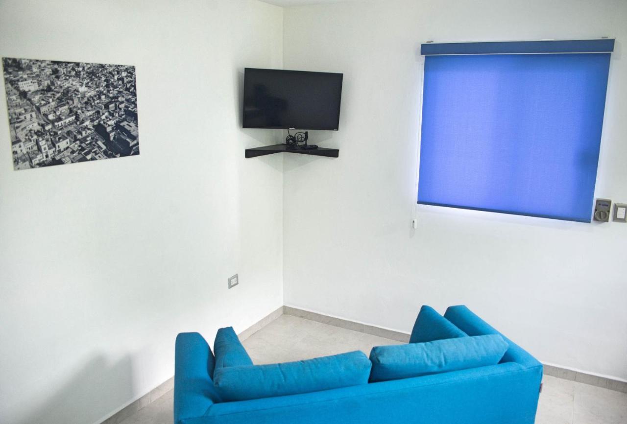 Departamentos Internazionale Apartment Merida Bagian luar foto