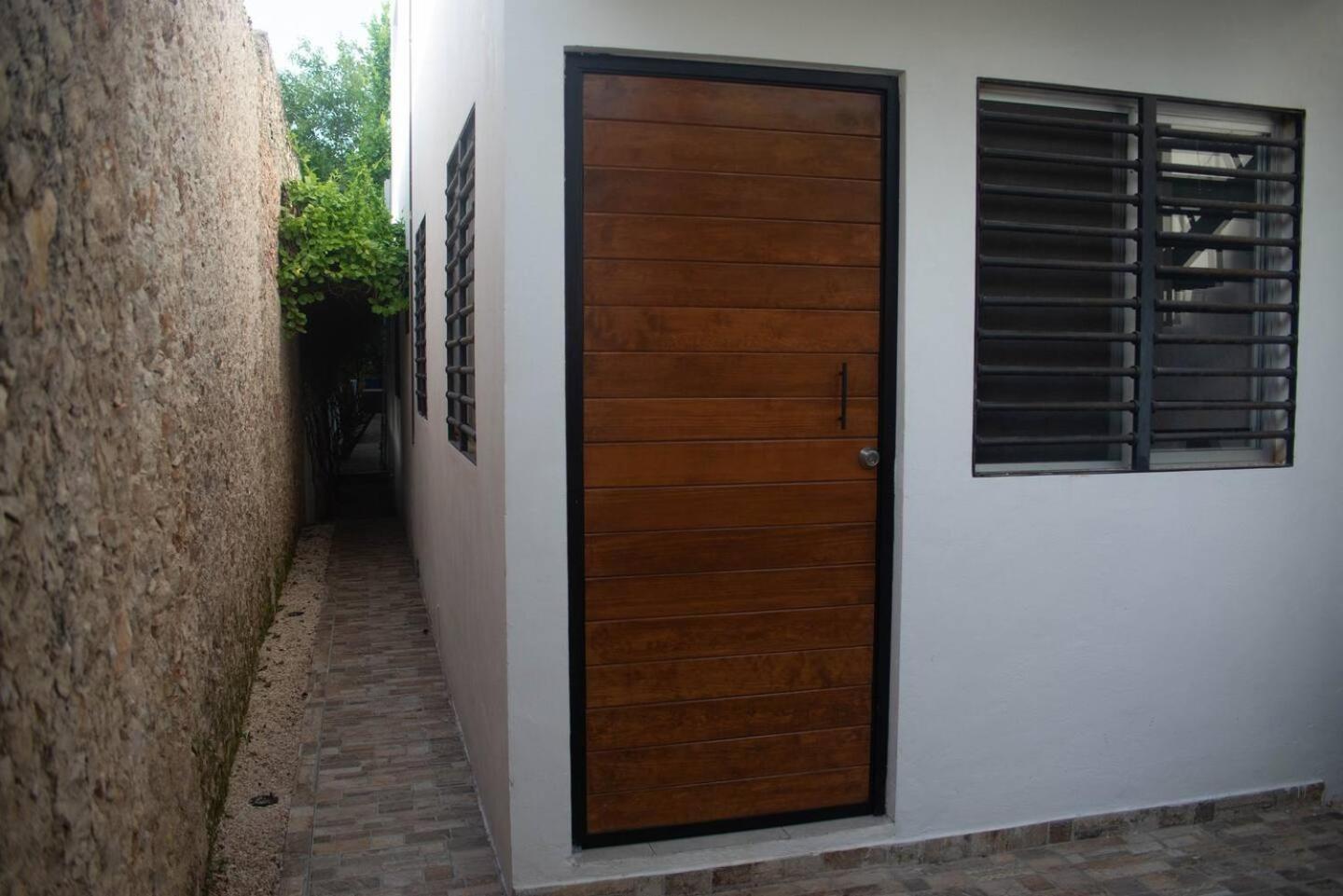 Departamentos Internazionale Apartment Merida Bagian luar foto